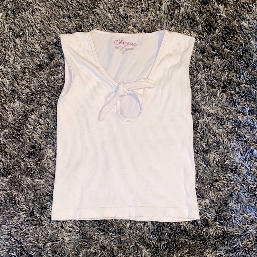 Comfy cute white tank